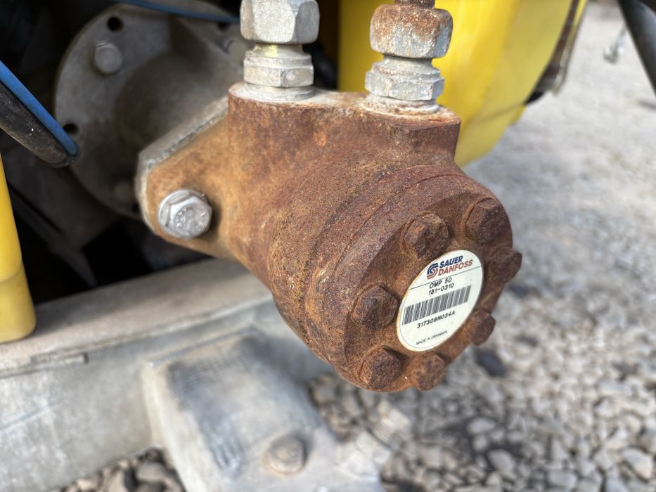 Оприскувач Projet Sprayers 600 літрів 8 метрів захват на гідро насосі