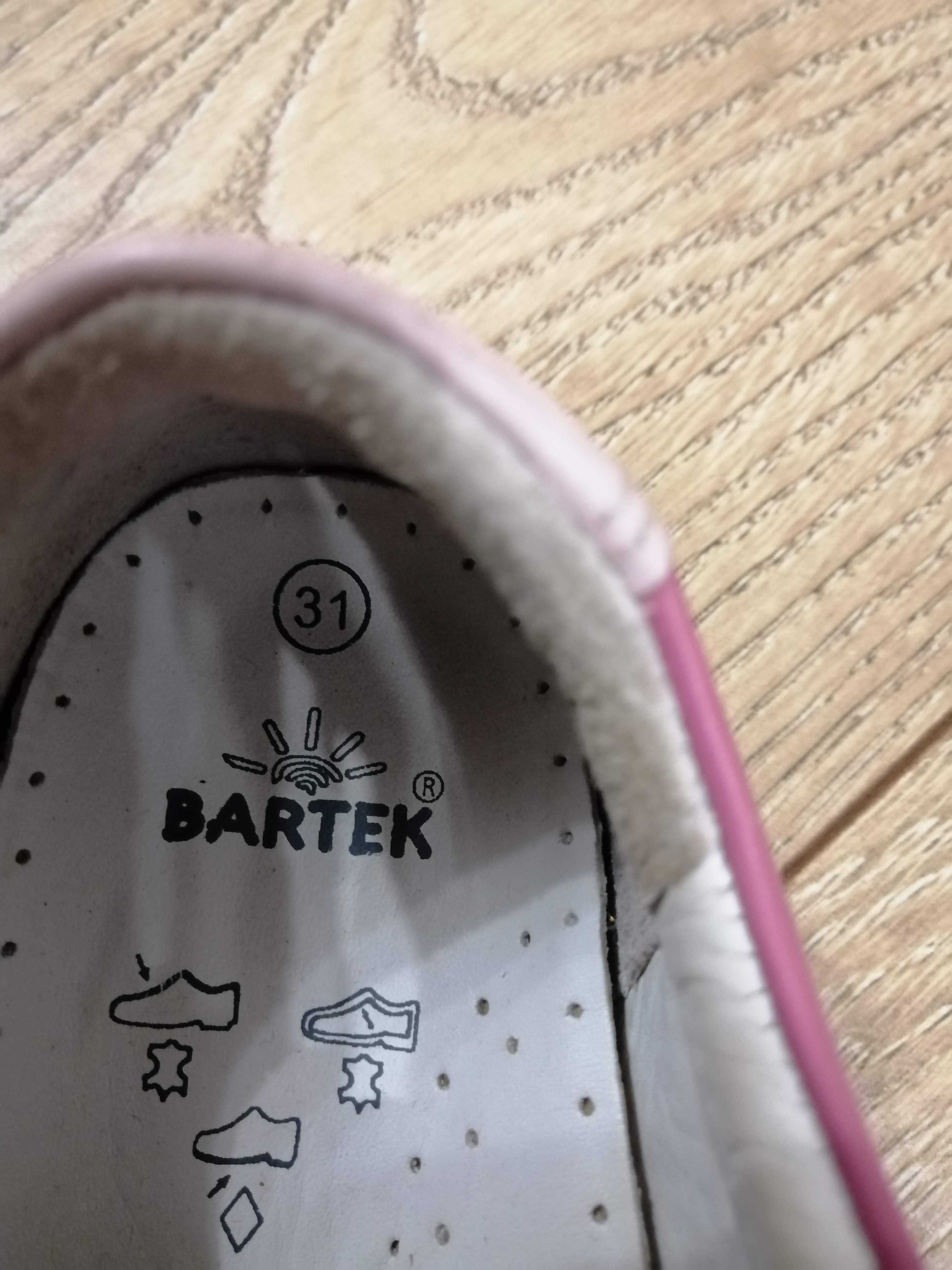 Buty dziewczęce firmy Bartek rozm. 31