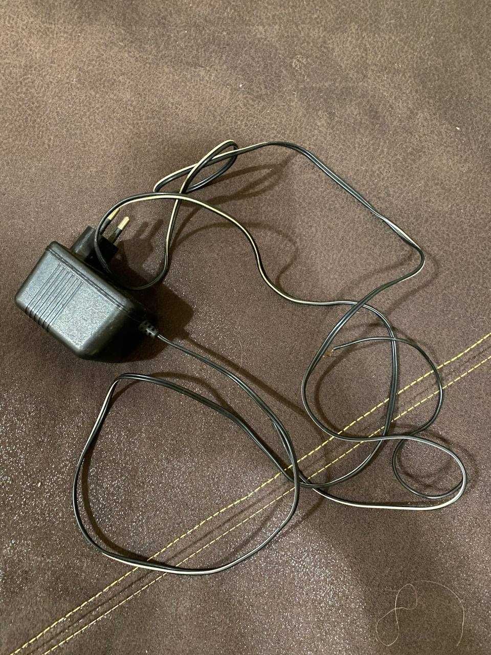 Блок живлення 9V 1A, AC-AC adaptor
