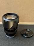 Sony FE 24-240mm f/3.5-6.3 OSS - Zoom Versátil (Muito Bom Estado)