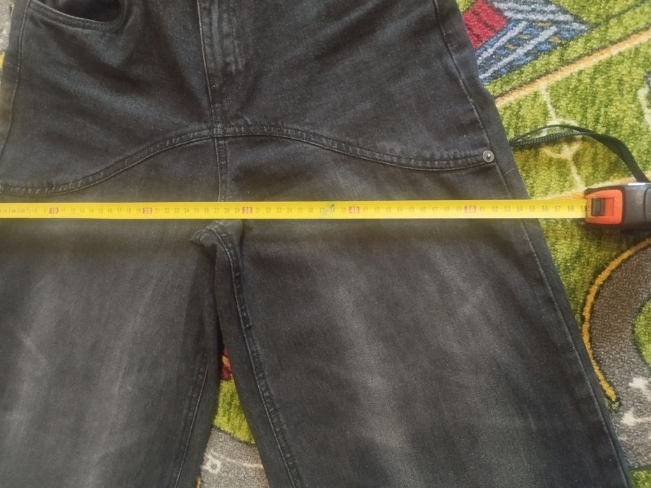 Джинси  жіночі  широкі