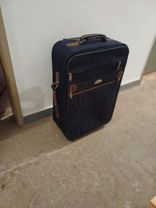 Troley viagem em bom estado