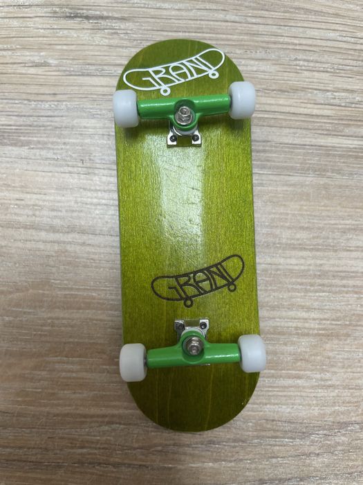 Finger board Grand zielona
