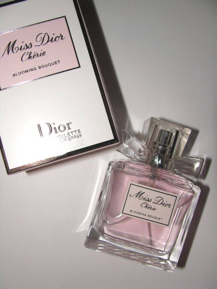 Духи Miss Dior Cherie Blooming Bouquet