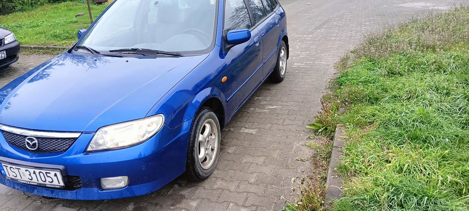 Sprzedam mazda 323 1.6benzyna-gaz zamienie