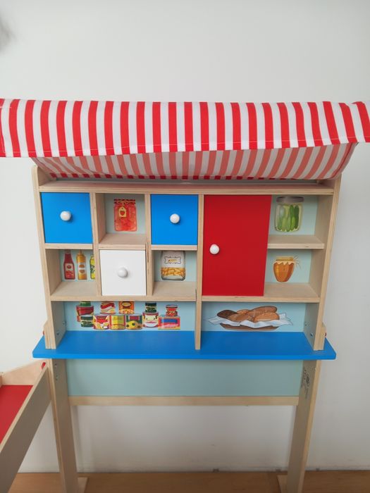 Zabawkowy drewaniany sklep/stragan Playtive