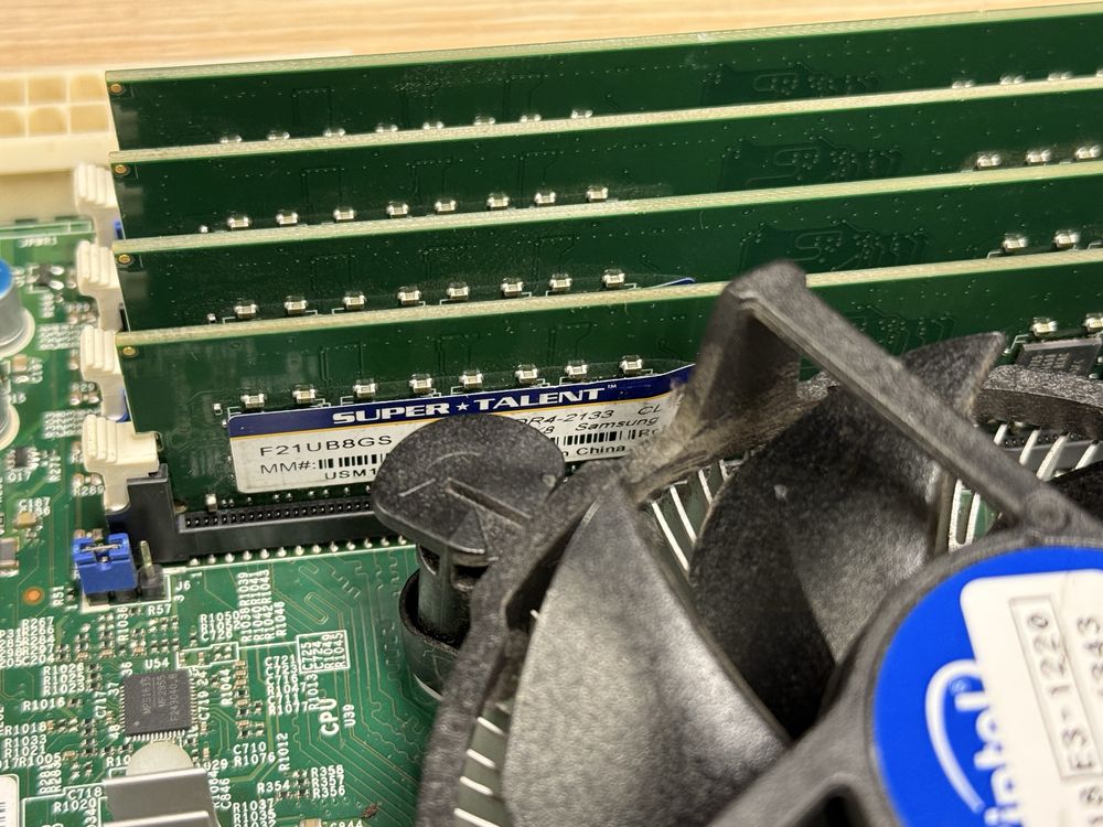 Комплект Supermicro X11SSH-F + Intel Xeon E3-1220V6 + 32gb DDR4