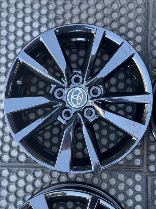 Диски оригінал toyota camry 55 70 avensis corolla auris 5 114,3 r16