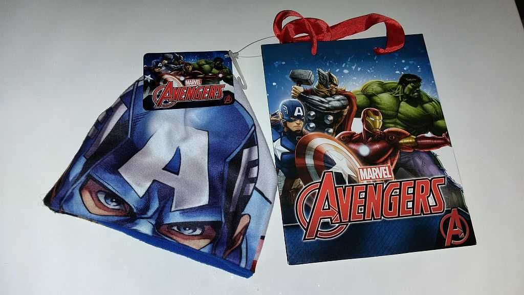 Czapeczki dziecięce  Marvel Avengers +torba prezentowa Marvel.Oryginał