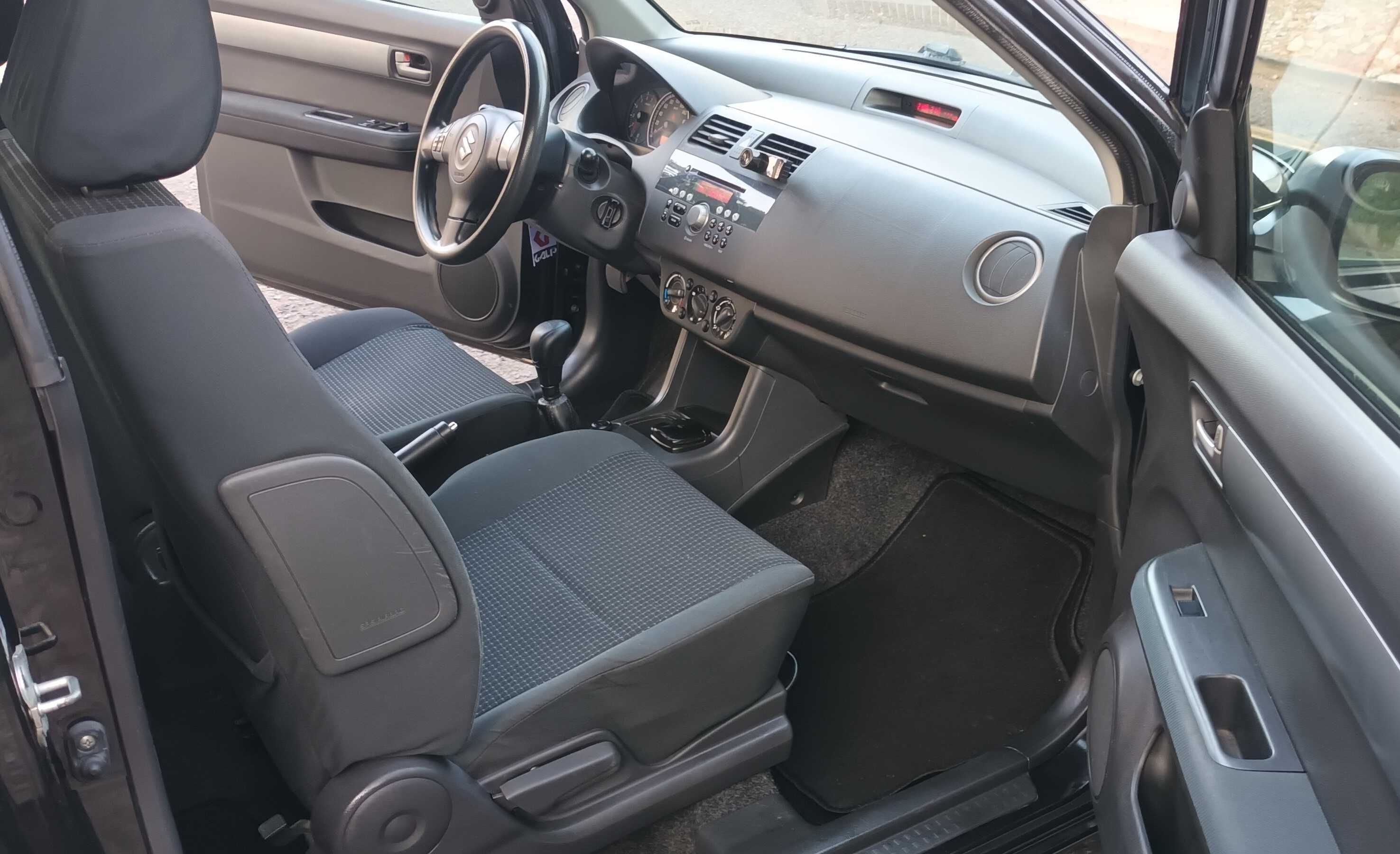 Suzuki Swift 1.33, gasolina, 2007, só 135 000 Km, bem cuidado