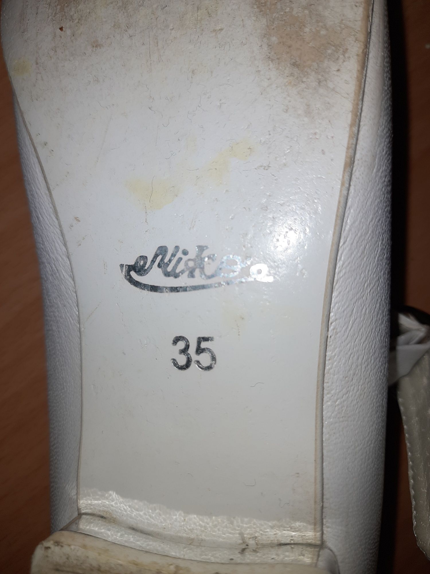 Buty komunijne dziewczęce r.35