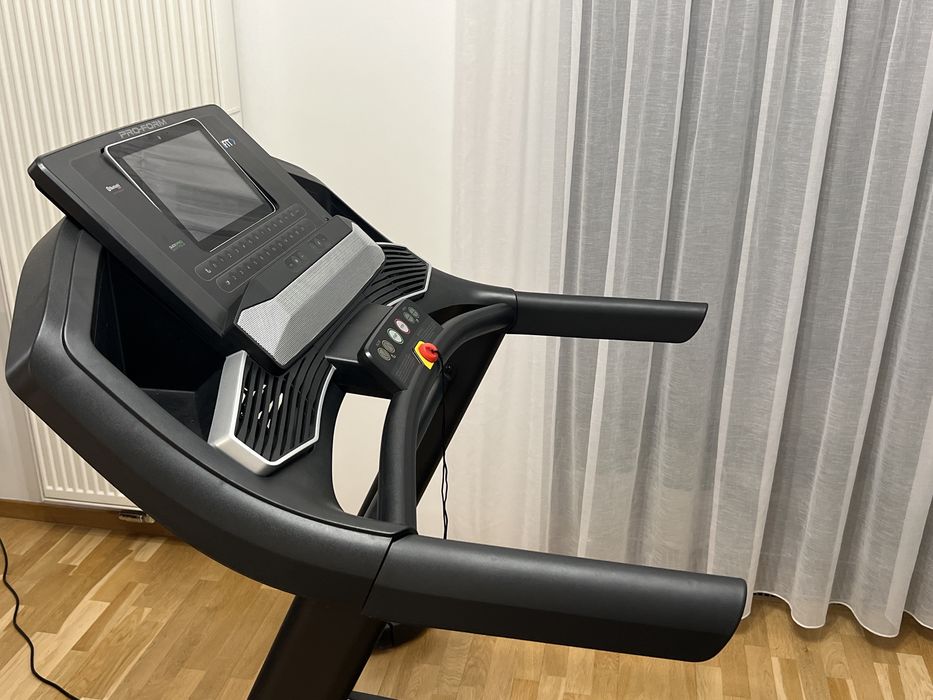 Bieżnia Proform Trainer 12.0 używana sporadycznie