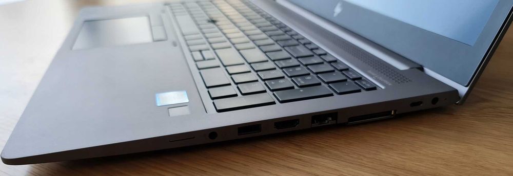 Laptop HP ZBook 15u G5 15,6", i7-8550U, 32GB RAM,512 SSD,WX3100UHD