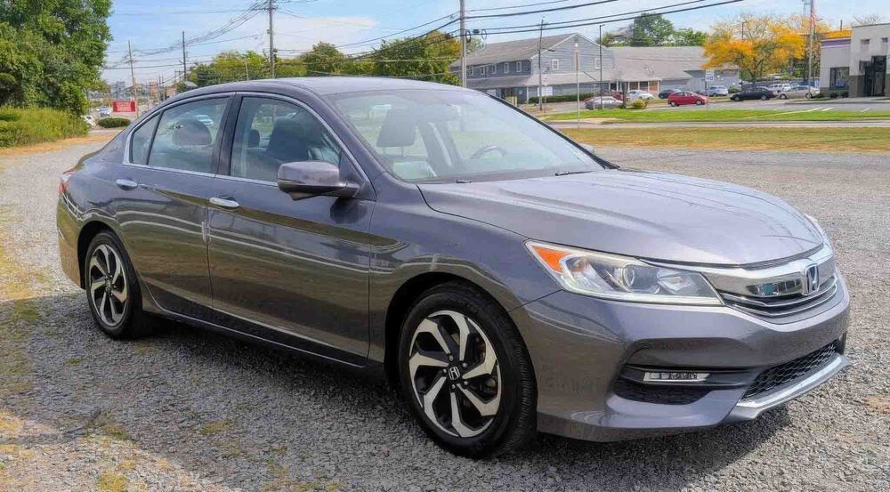 Honda Accord V6 EX-L      2017