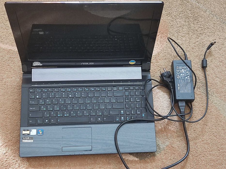 Asus n53tk (не робочий)