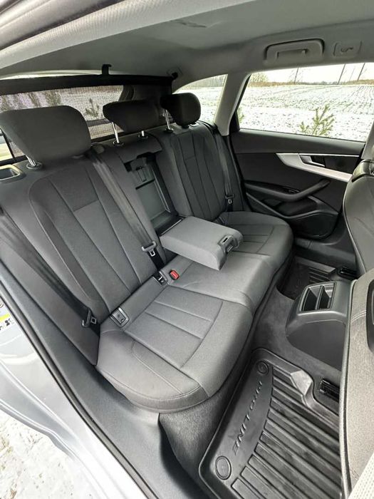 Продаж Audi A4 2017