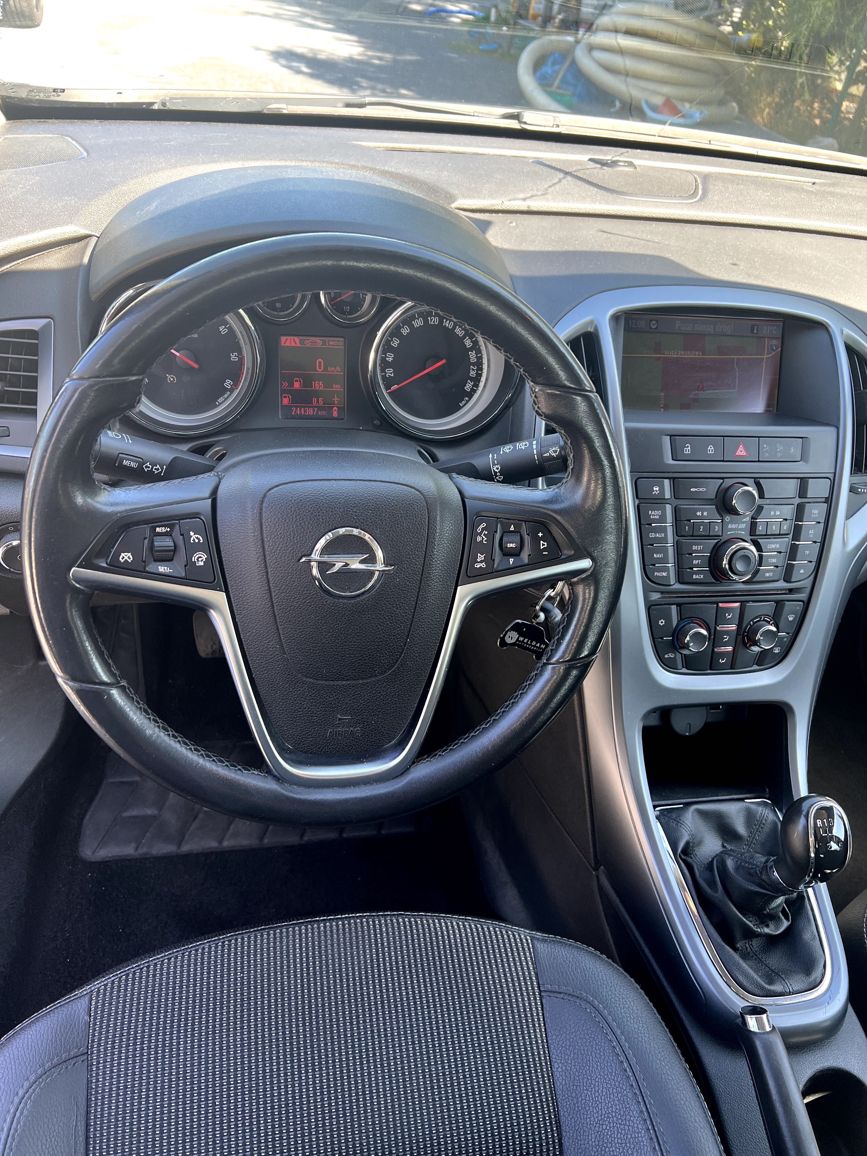Opel Astra J 1.7 CDTI ECOFLEX Sport Tourer 2013 r.
