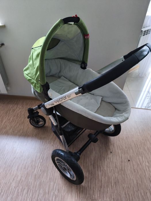 Wózek spacerowy z gondolą