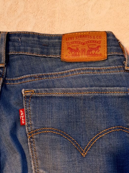 Spodnie Levi Strauss & CO Levis niebieskie spodnie dżinsy jeansy