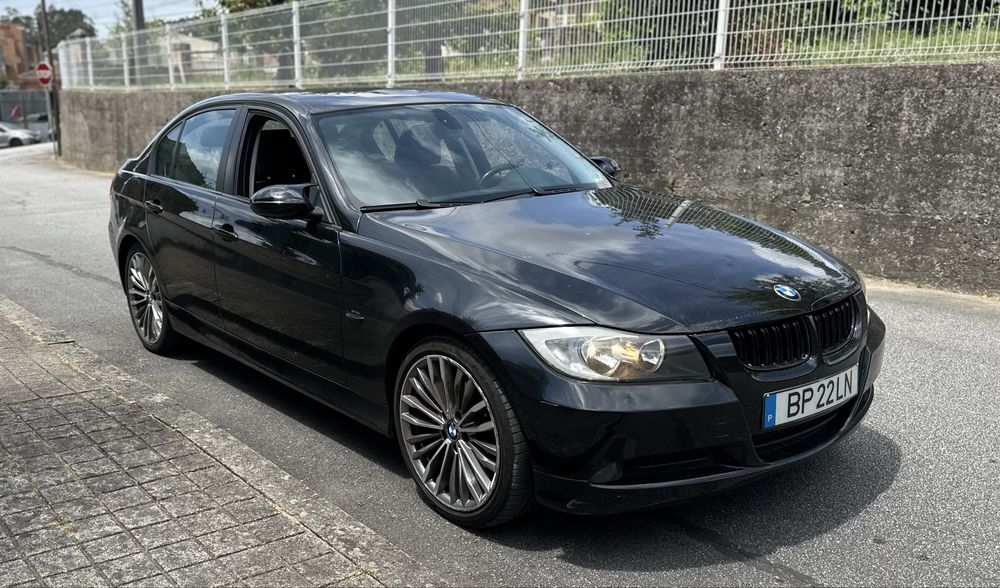 Bmw 318i 2.0 130 cv E90 Cx6 180,000 KM ( Versao Elegance jantes 19 )