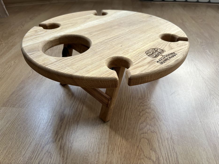 Портативный деревянный винный столик из дуба со складными ножками