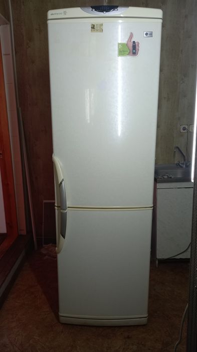 Холодильник з сістемою заморозки NoFrost,гарантія,доставка!