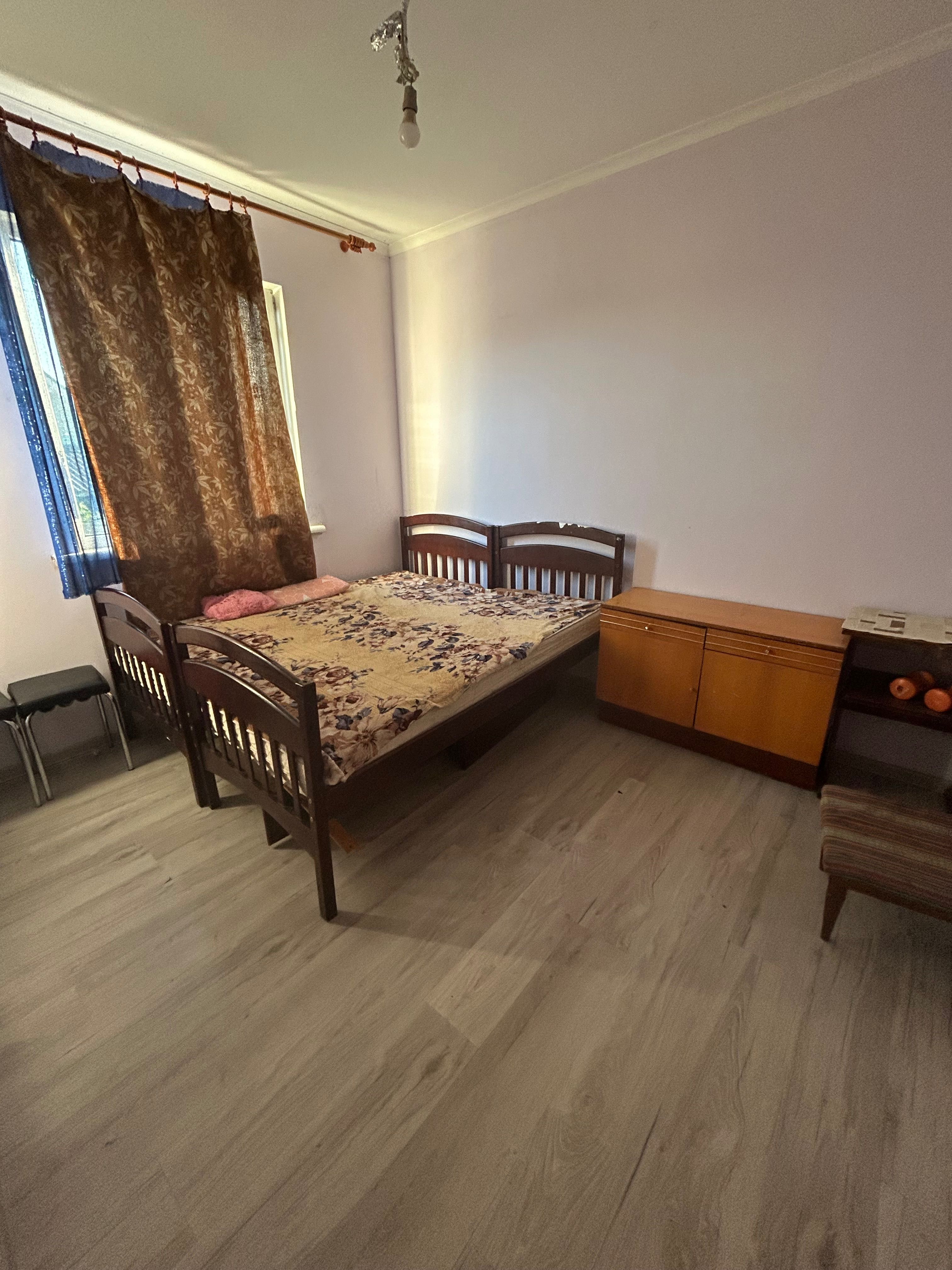 Сдам 2 кімнатний будинок в Одесі на п.Котовського