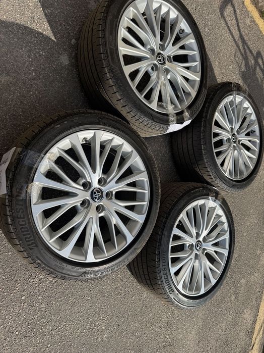 Диски R18 з Гумою Bridgestone Camry 70