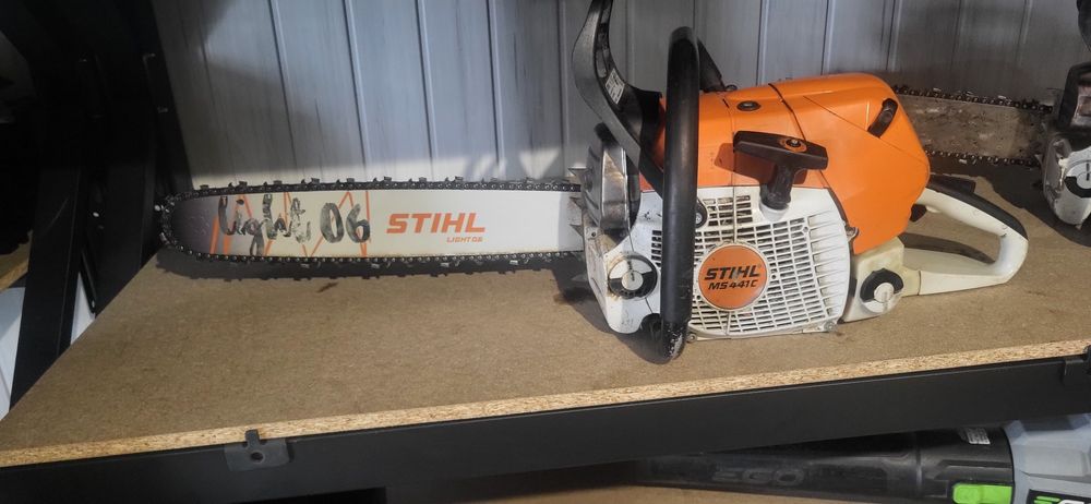 Pilarka spalinowa Stihl MS 441 C – wynajem