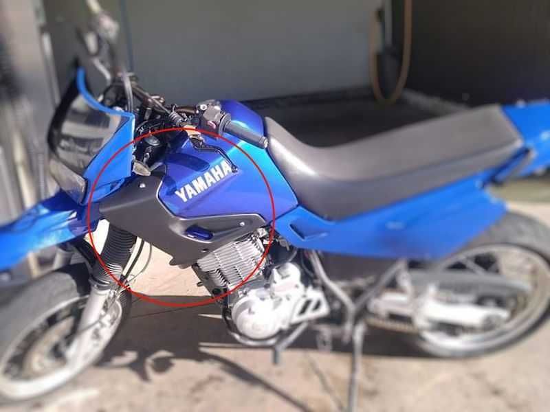 Tampas Laterais Depósito Yamaha XT600 4PT