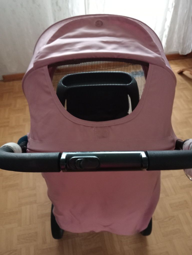 Sprzedam wózek spacerowy