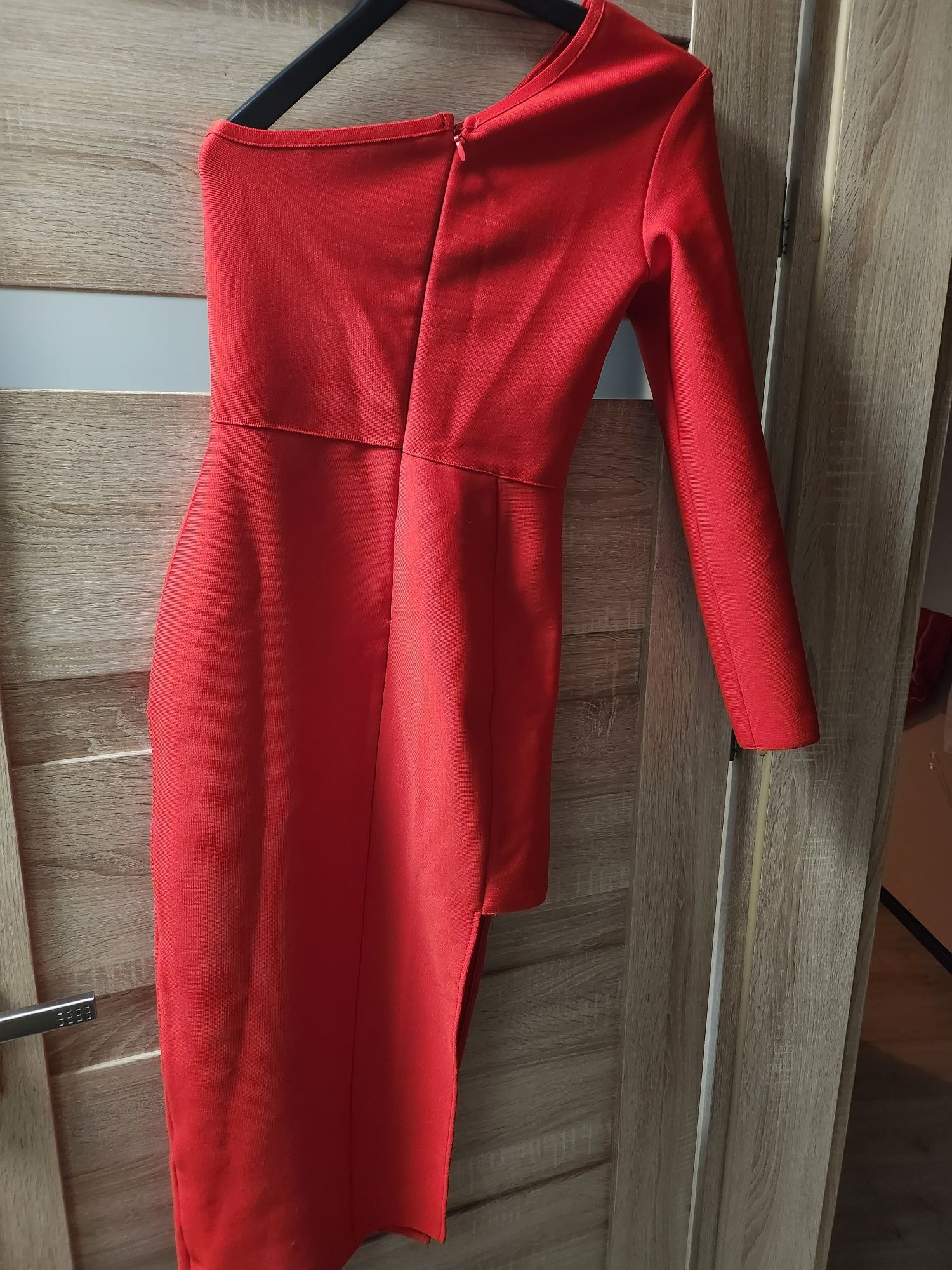 sukienka wieczorowa bodycon r.36