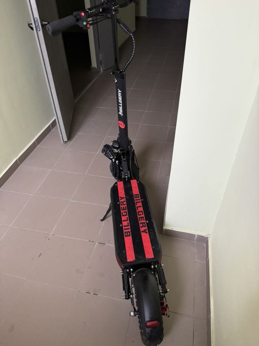 Електросамокат Billgery