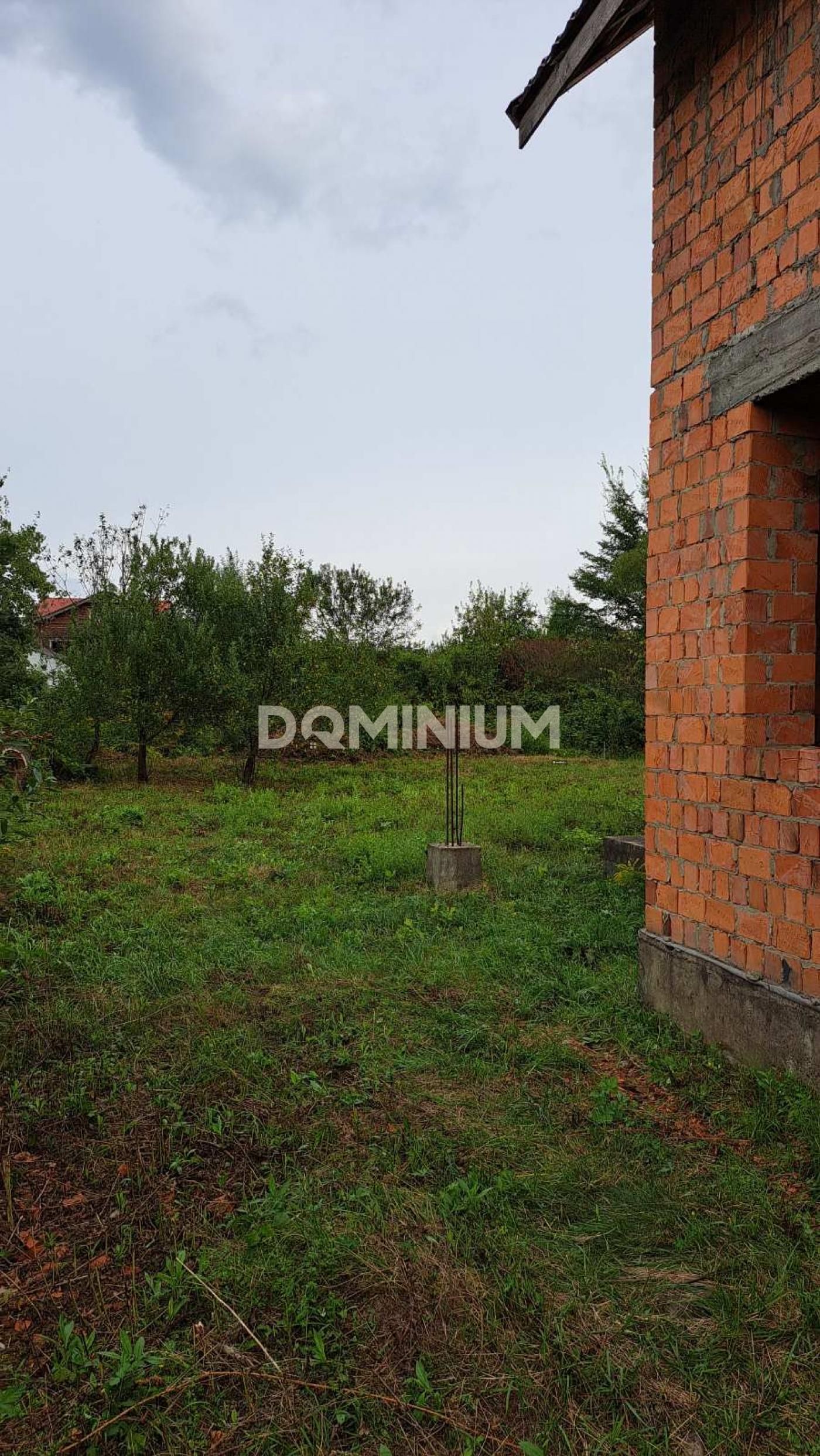 Продається новобудова у м. Хуст