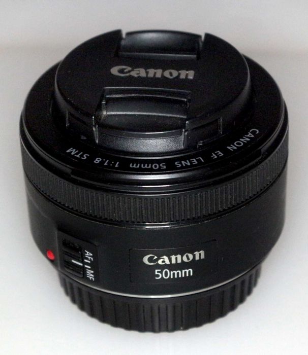 Canon EF 50mm f/1.8 STM