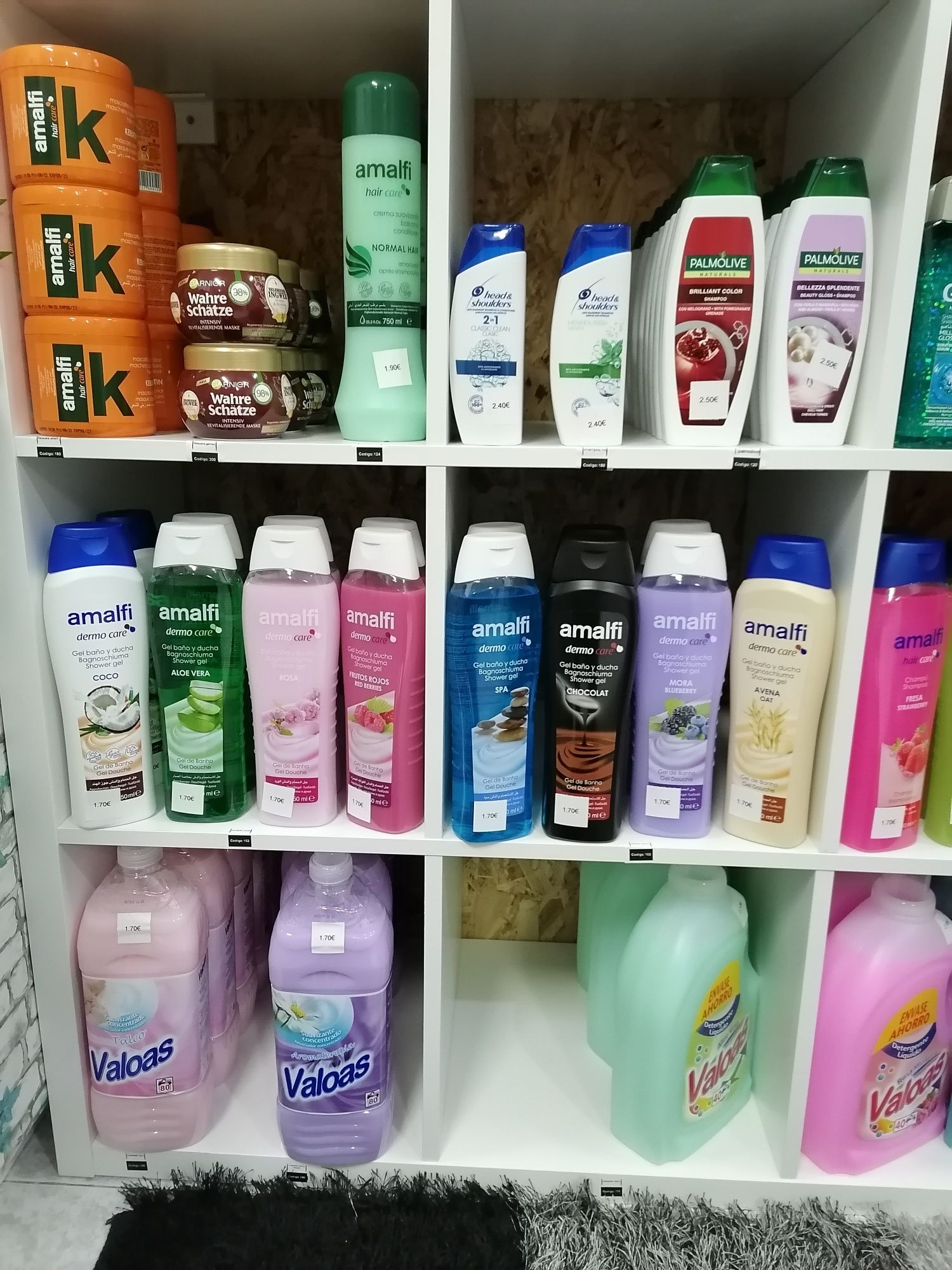 Amaciador, detergente, shampoo, gel banho