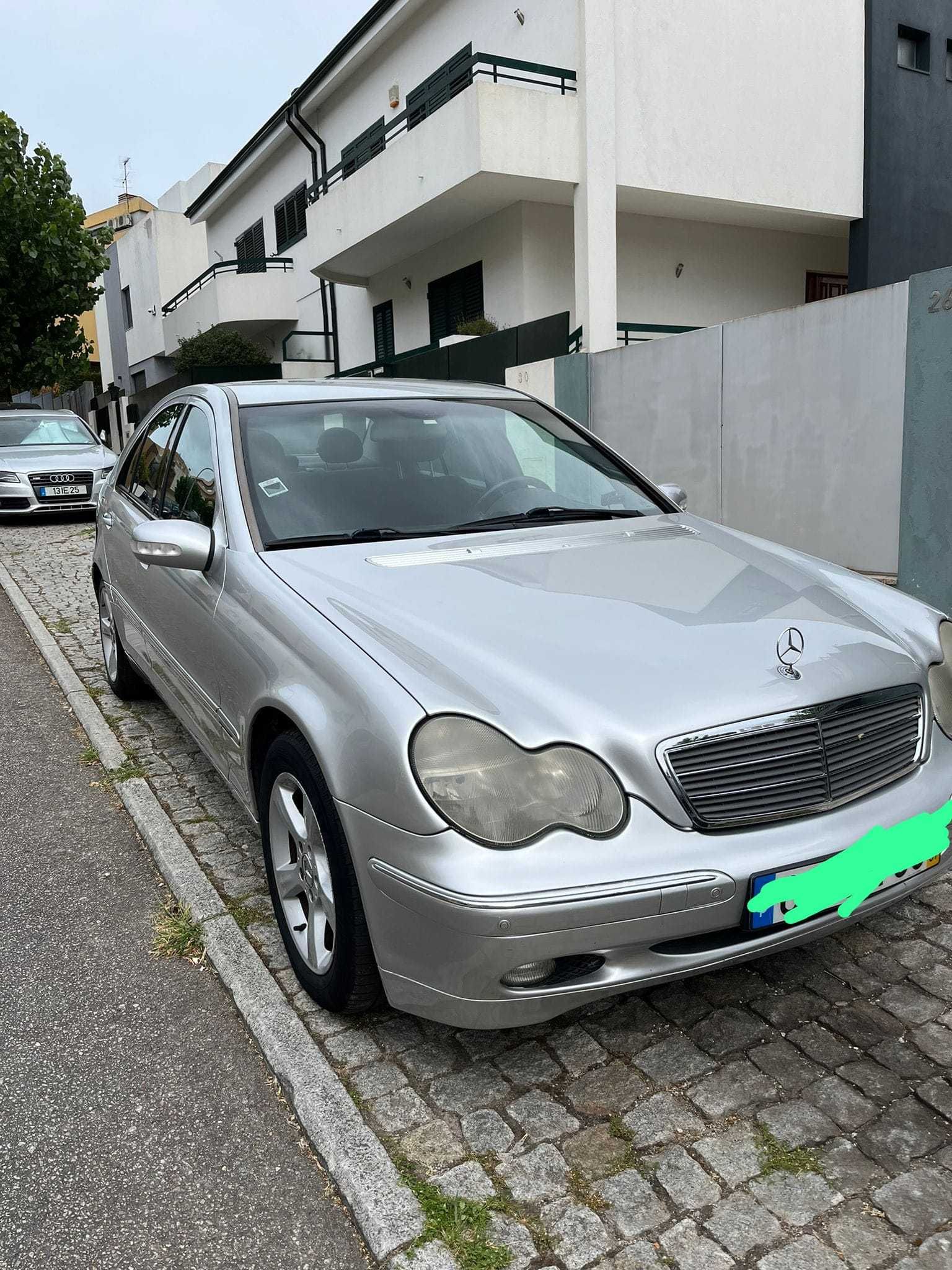 Mercedes C220 CDI CX automática