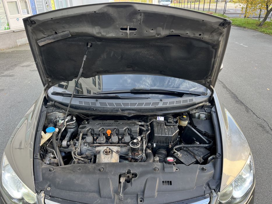 Honda Civic 1.8 Гарний стан