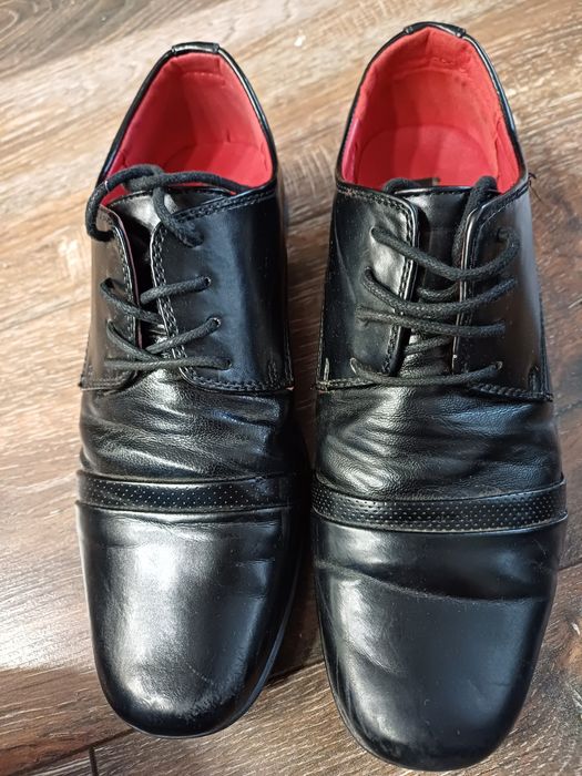 Półbuty skórzane do garnituru eleganckie dla chłopca na komunię r.38