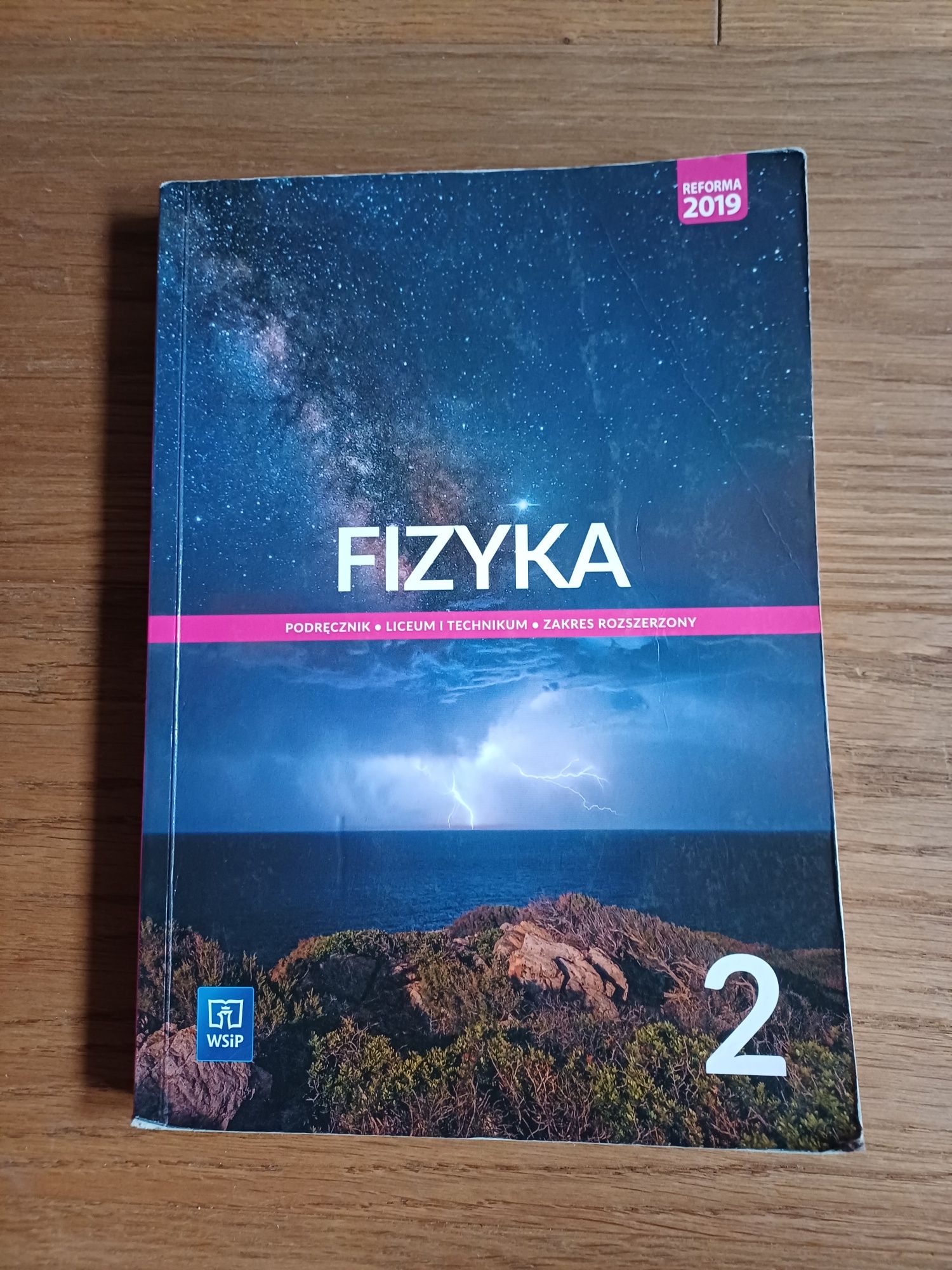Fizyka 2 zakres rozszerzony - WSiP
