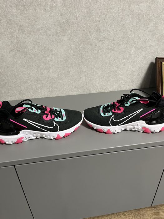 Кросівки жіночі Nike Nsw React Vision Black