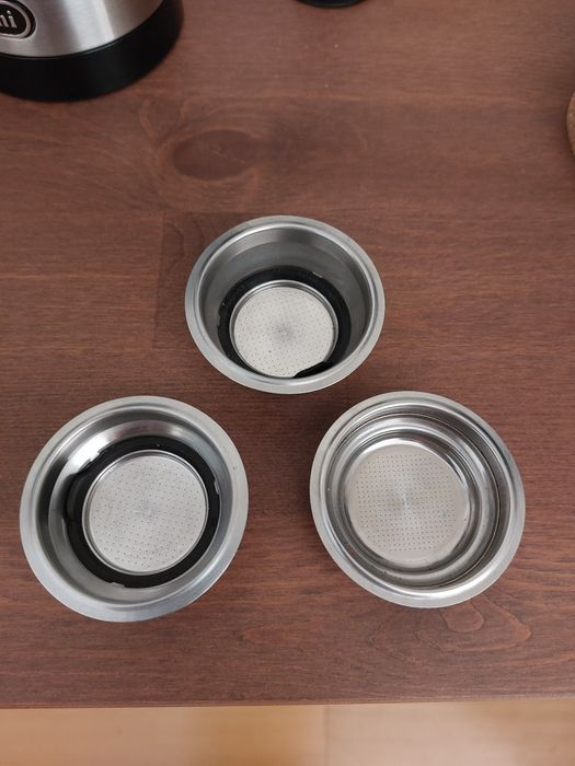 Maquina de Cafe Manual Delonghi Dedica Style + Moinho KG210