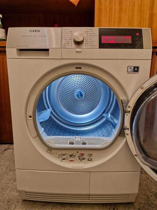 Сушильна машина AEG T97689IH3 8 кг, з тепловим насосом! Доставлю!