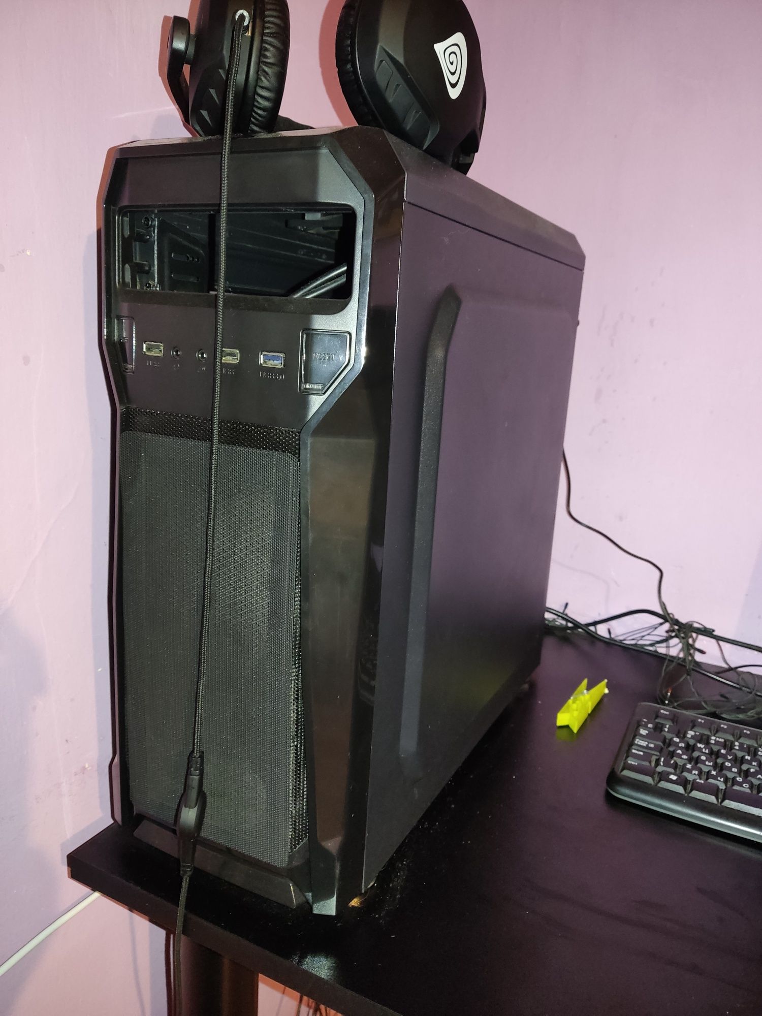 Komputer stacjonarny R3 3100/RX 570/16GB ram