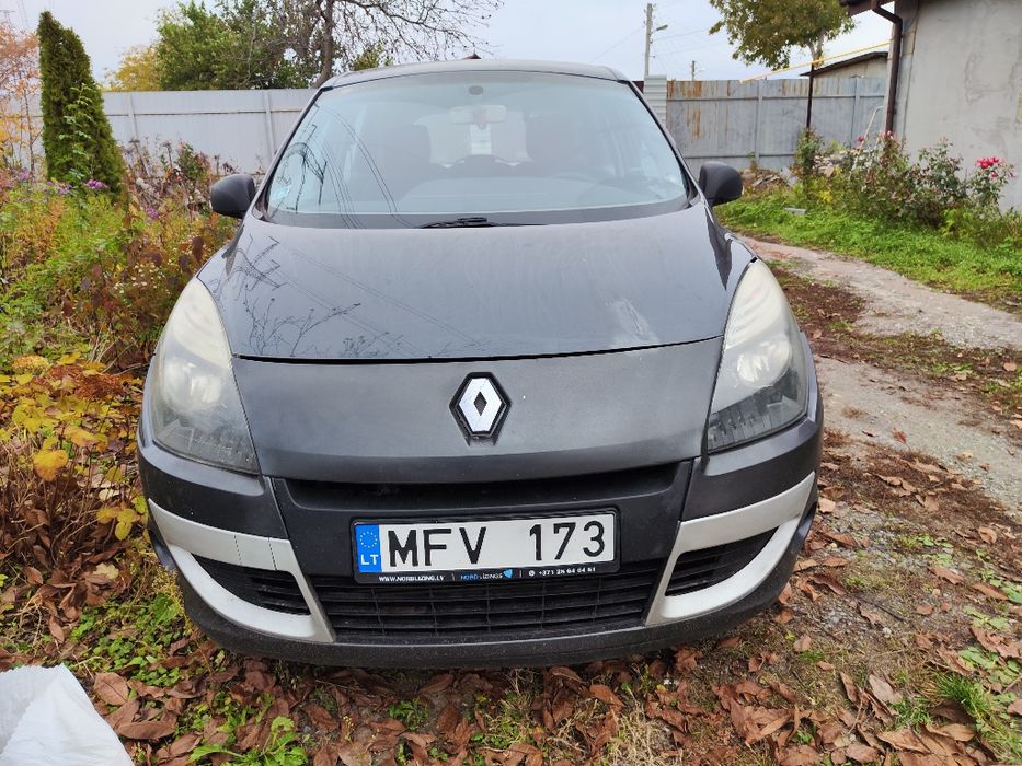 Renault  Рено Scenic 3 2010