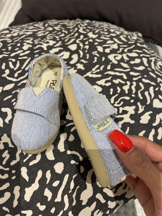 Vendo sapatilhas “paez” de criança em ótimo estado