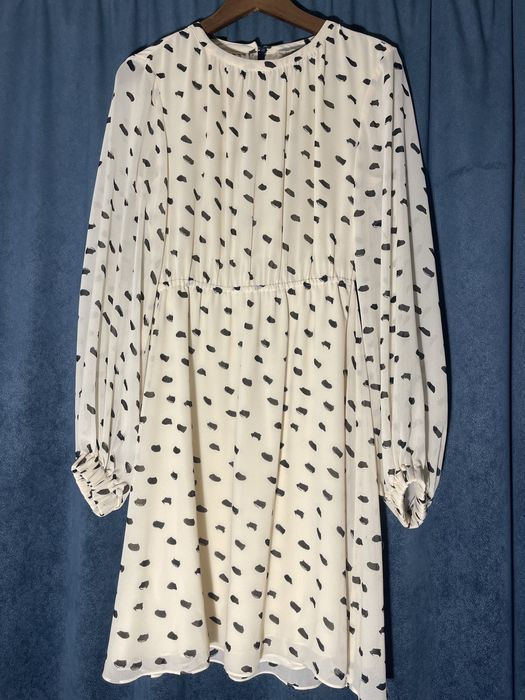 Kremowa sukienka H&M