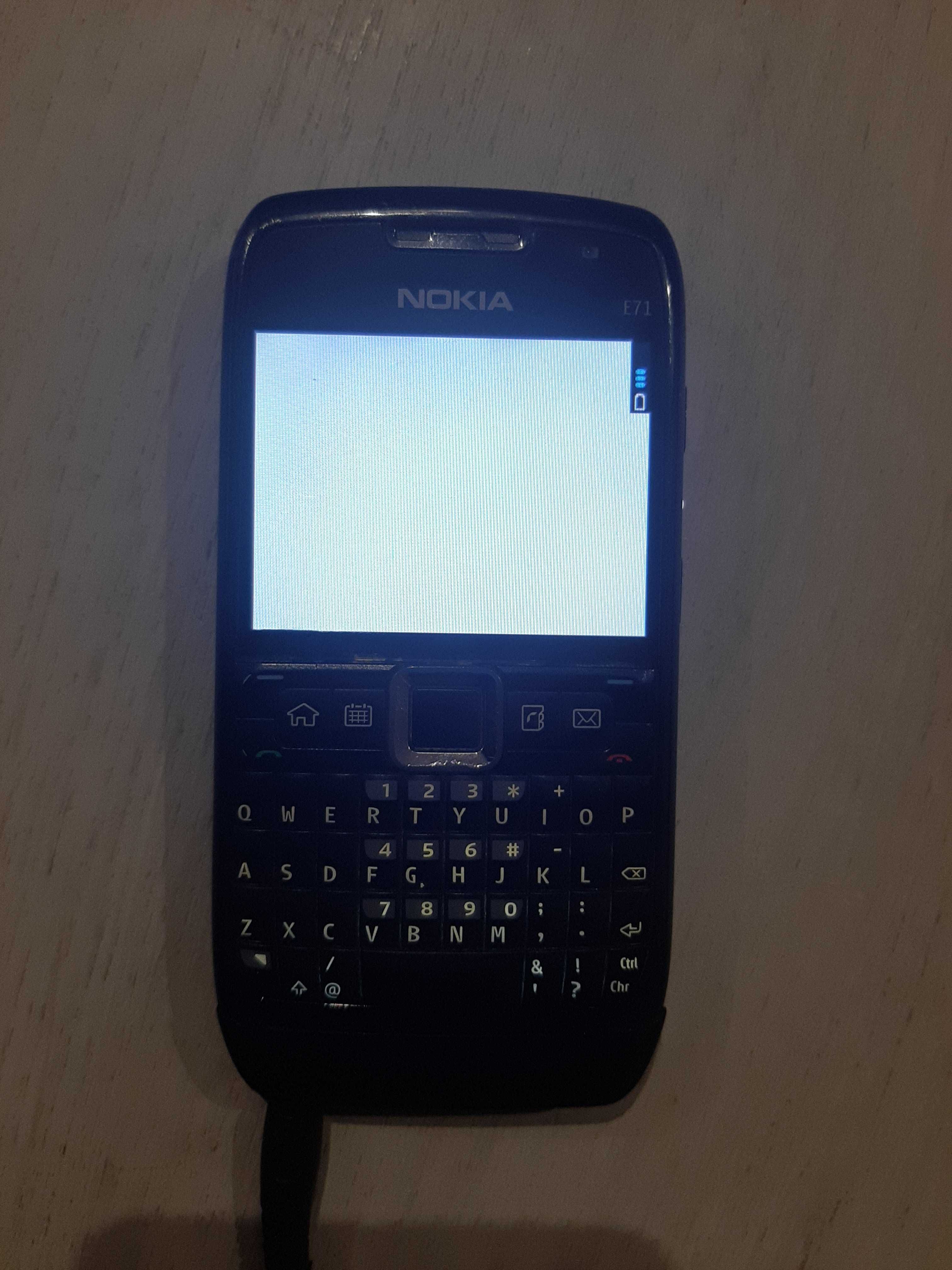 Telefon Nokia E71