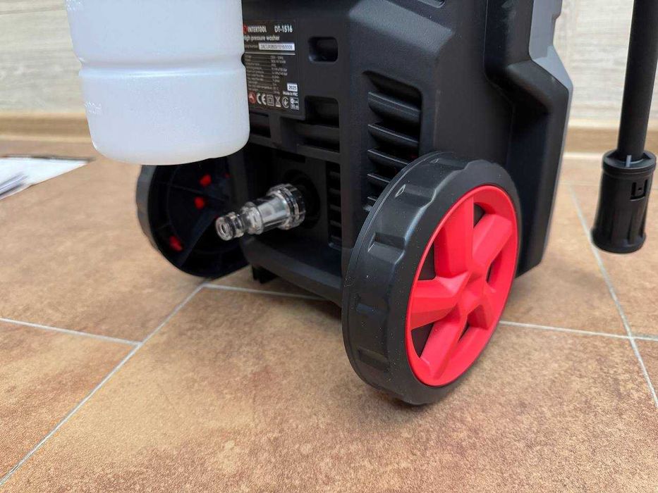 Мийка Високого тиску INTERTOOL Велика потужність, забір води з ємності