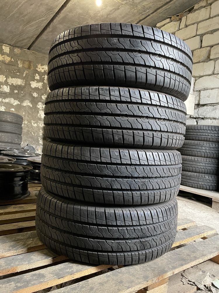 215/65 R15C Semperit van-life 2